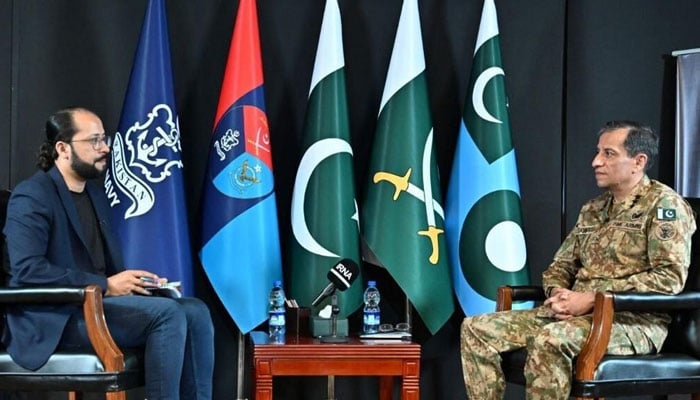 DG ISPR hails Irans efforts to de-escalate tensions in South Asia